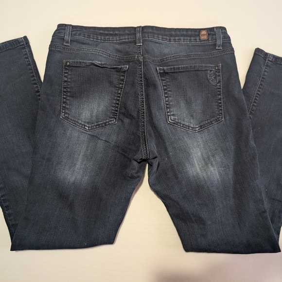 🛍️4 For $15🛍️Jessica Simpson Black Skinny Jeans with Stretch - Picture 2 of 9